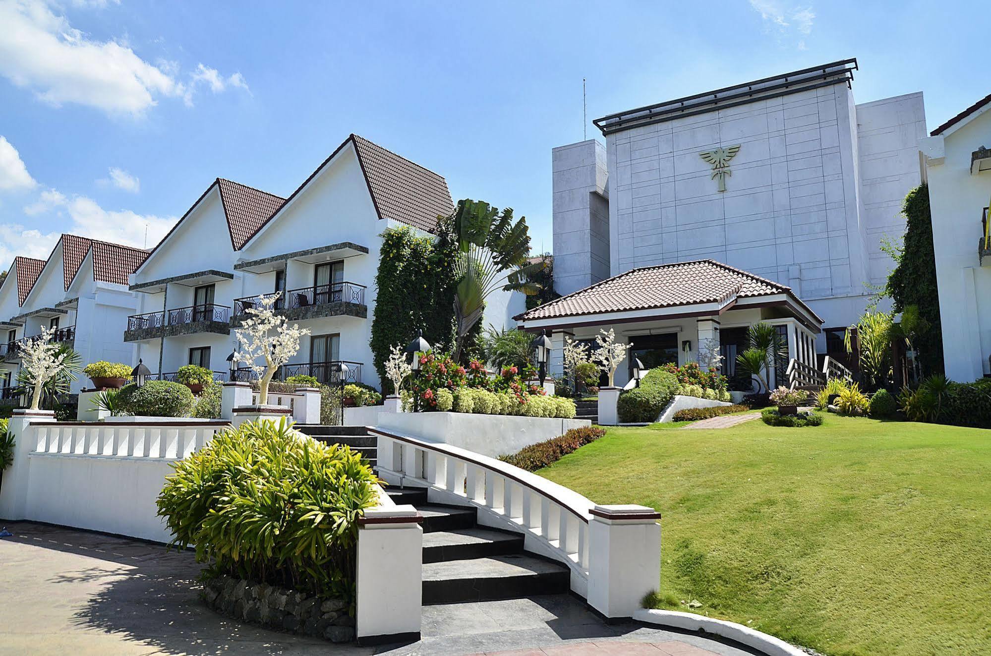 Binangonan Thunderbird Resorts - Rizal מראה חיצוני תמונה