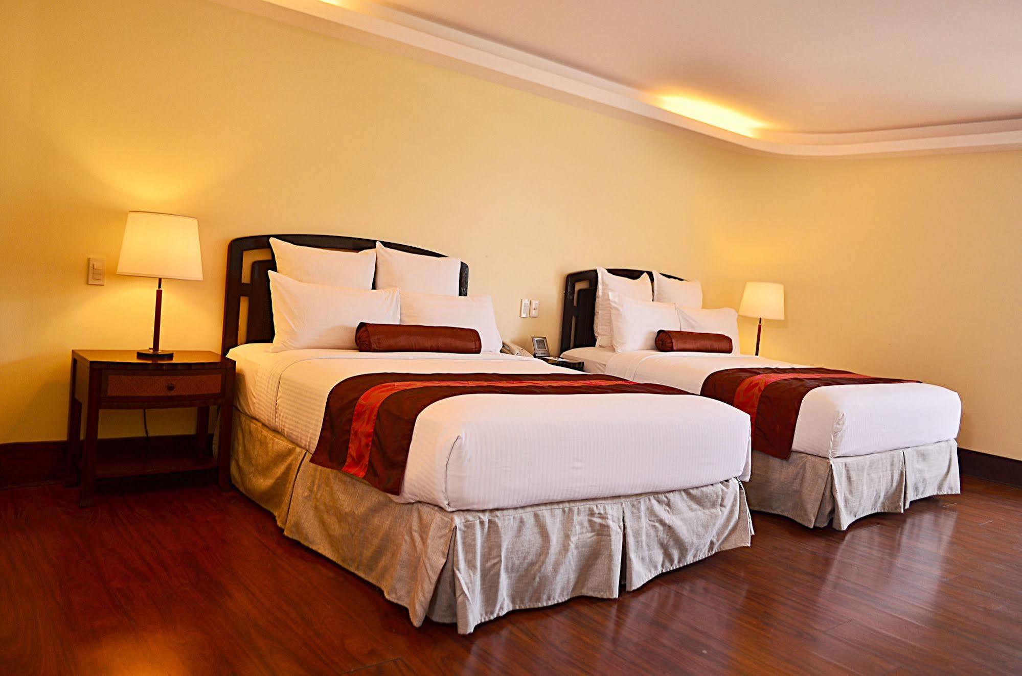 Binangonan Thunderbird Resorts - Rizal מראה חיצוני תמונה